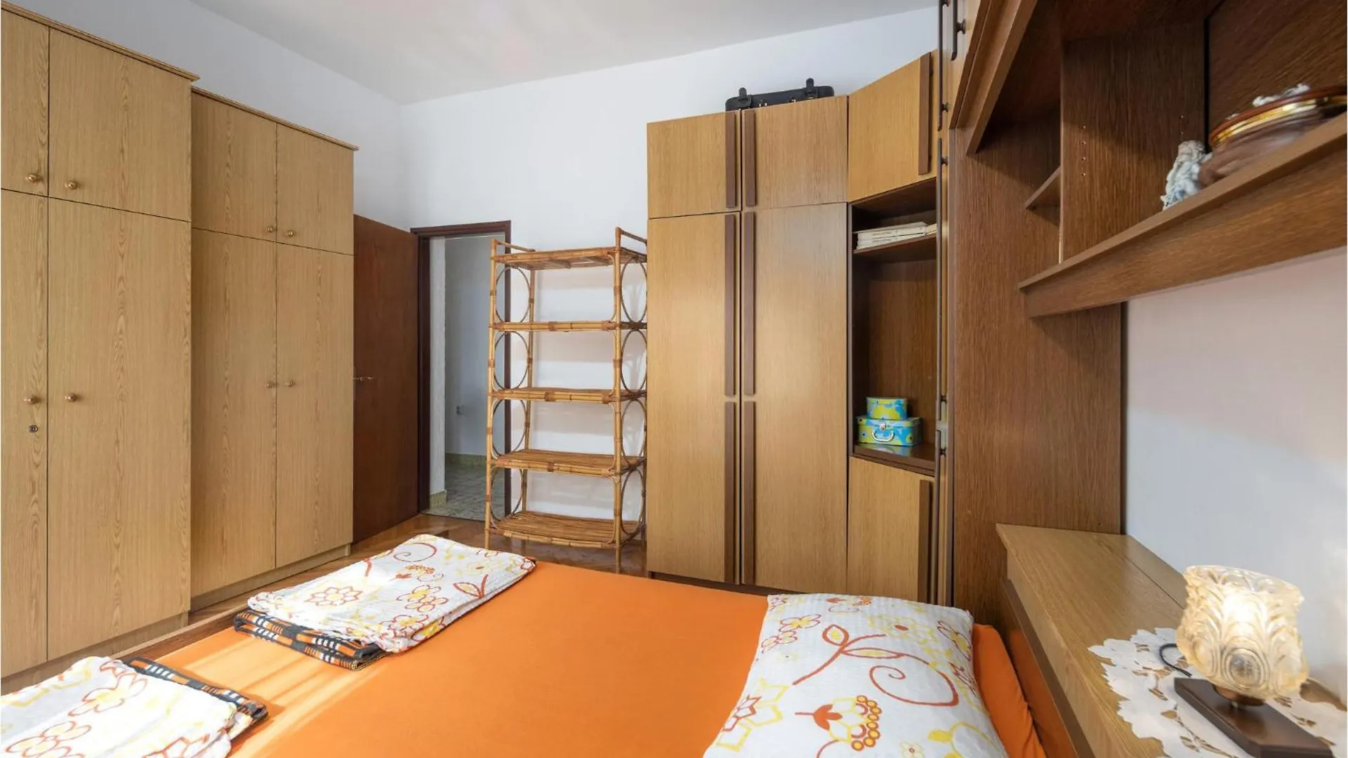 2 Bedroom Gorgeous Apartment In Novi Vinodolski